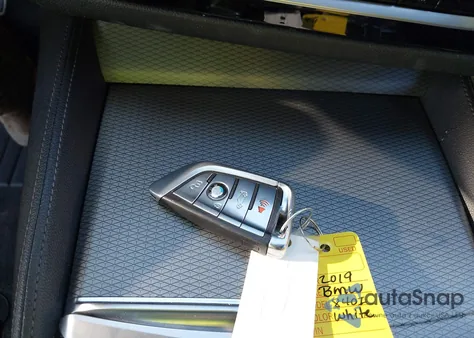 2019 BMW 640I Gran Turismo xDrive z USA, uszkodzony, nr VIN WBAJV6C55KBK08072